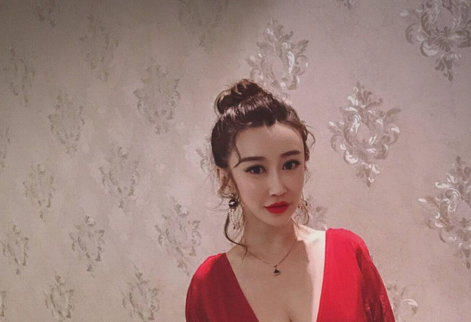 姜彦希，新星闪耀，时代风潮引领者
